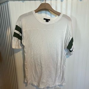 Drop shoulder tee with green stripes